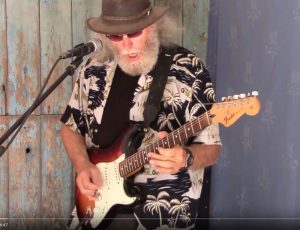 Bluesman Charlie – Red House